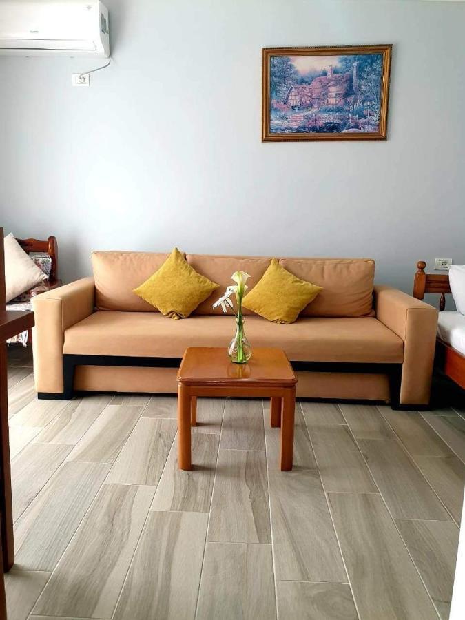 Alexa Apartament ฮีมาเรอ ภายนอก รูปภาพ