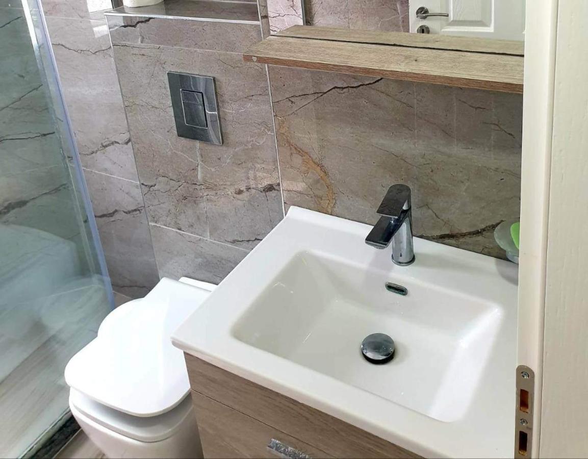 Alexa Apartament ฮีมาเรอ ภายนอก รูปภาพ